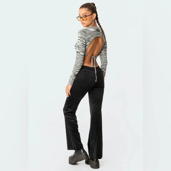 NWOT Edikted Medina Knit Open Back Cropped Sweater in Grey/White Size L - Picture 4 of 16